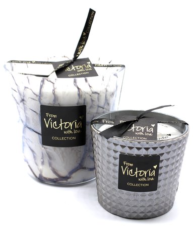 Victoria marble white medium 